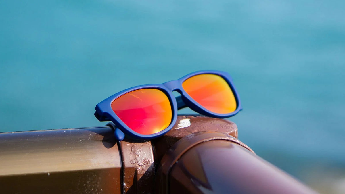 Open water – Classic sports sunglasses